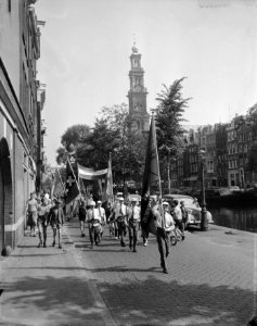 Jordaanjeugdfestival, kinderen gaan naar Carre, Bestanddeelnr 909-7252