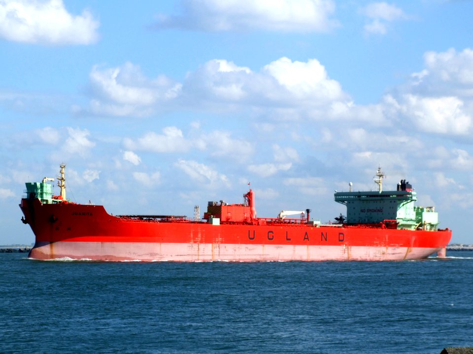 Juanita p2 leaving Port of Rotterdam, Holland 01-Jan-2005