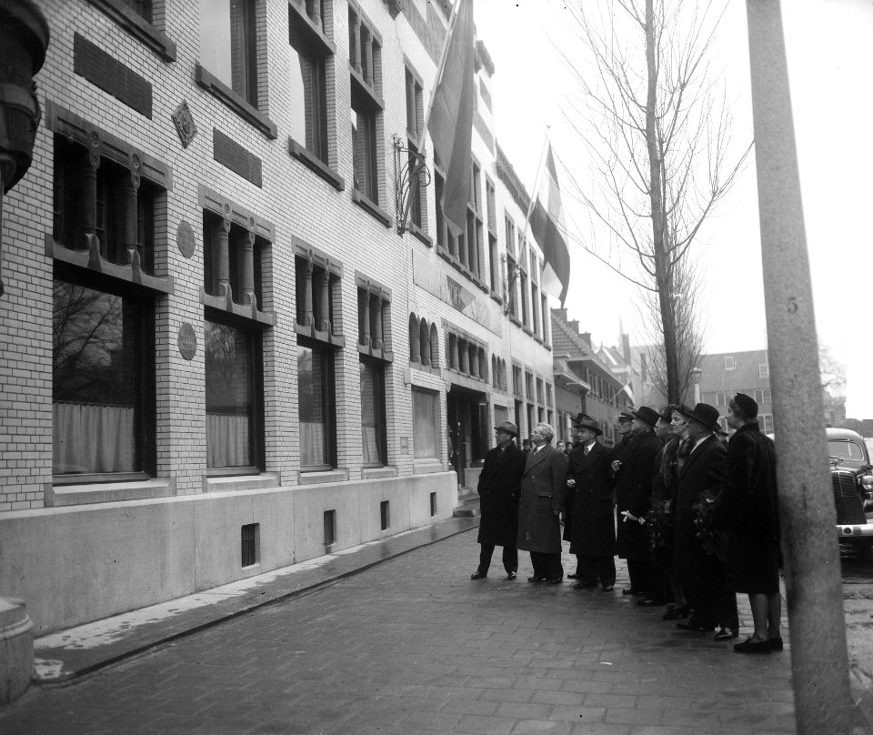Jubileum A.W. Sijthoffs Uitgeversmaatschappij te Leiden, Bestanddeelnr 904-3779