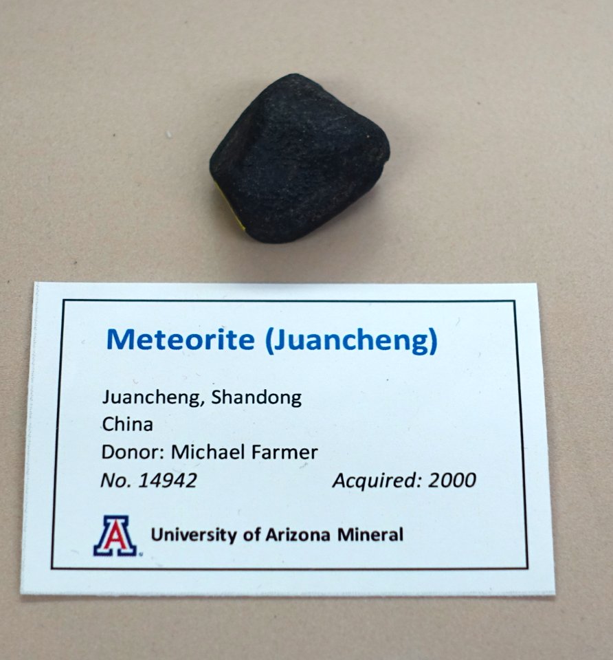 Juancheng meteorite, China - University of Arizona Mineral Museum - University of Arizona - Tucson, AZ - DSC08462
