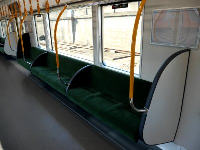 JR West 323 ordinary seats