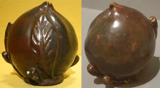 Joseon dynasty peach-shaped water dropper, Honolulu Museum of Art 488.1