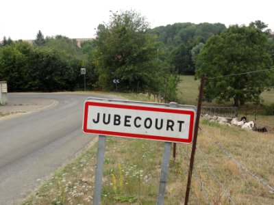 Jubécourt (Clermont-en-Argonne, Meuse) city limit sign