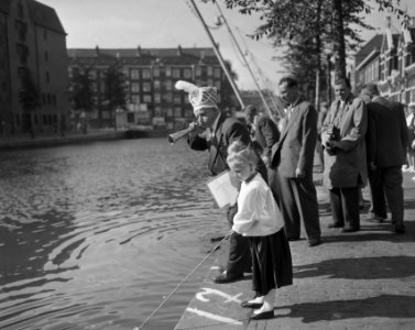 Jordaanfestival Brouwersgracht de jeugd vist, Bestanddeelnr 908-0051