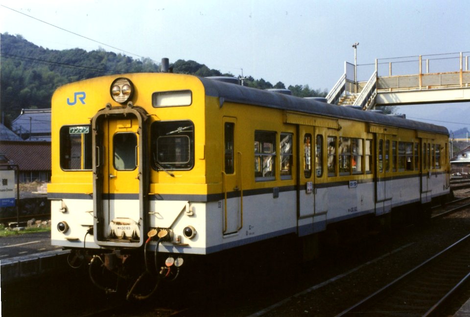 JR West Kiha 30 83