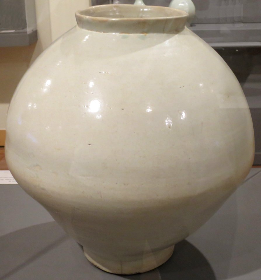 Joseon dynasty moon jar, Honolulu Museum of Art, accession 7733.1