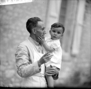 Josephine Baker in Kasteel Les Milandes Noel (kind), Bestanddeelnr 912-6512