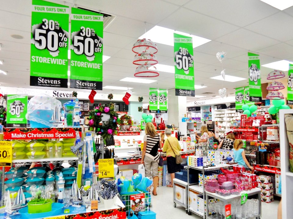 JPG Farmers Riccarton Stevens inside 2013