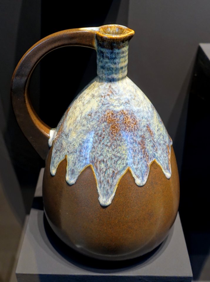 Jug by Jakob Julius Scharvogel, 1901-1911, earthenware, glaze - Museum Künstlerkolonie Darmstadt - Mathildenhöhe - Darmstadt, Germany - DSC06203