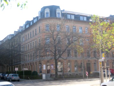 Josephinenplatz 1