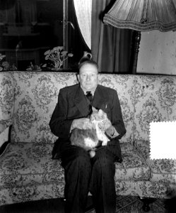Joris van den Berg 70 jaar, Bestanddeelnr 904-9715
