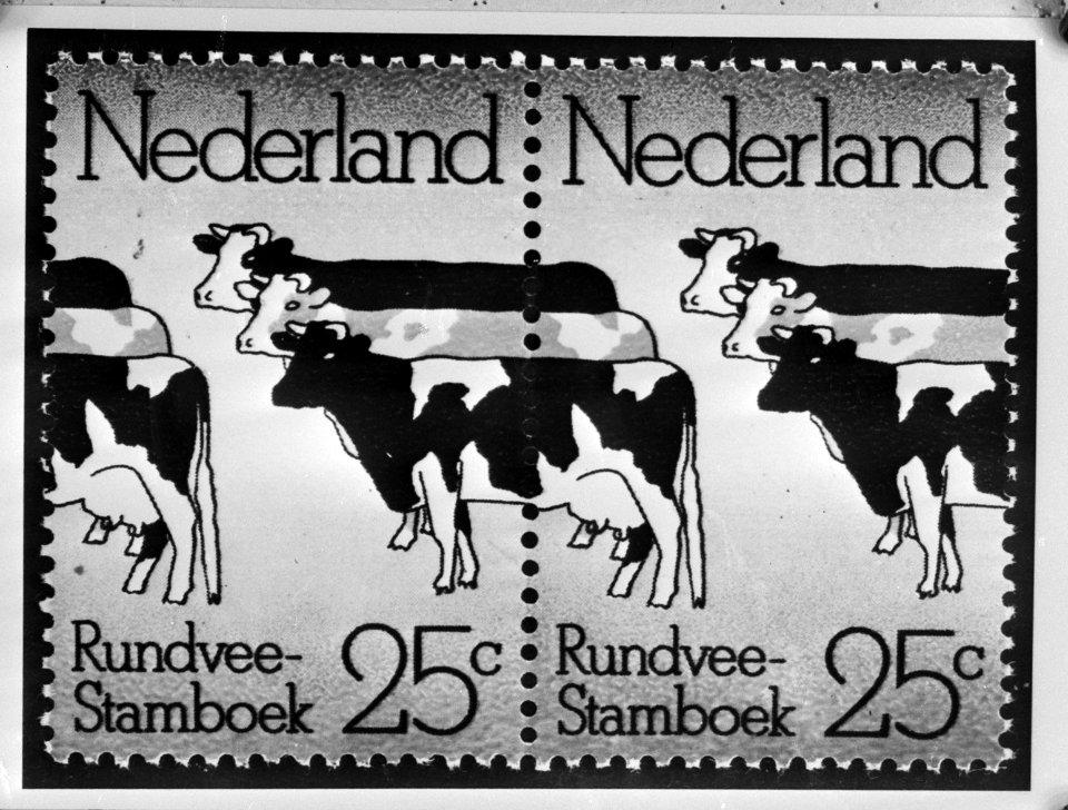 Jubilea postzegels van PTT jubileumzegel tgv Het Nederlandse Rundvee Stambo, Bestanddeelnr 927-3456