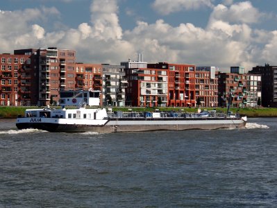 Julia ENI 02332840, Beneden Merwede