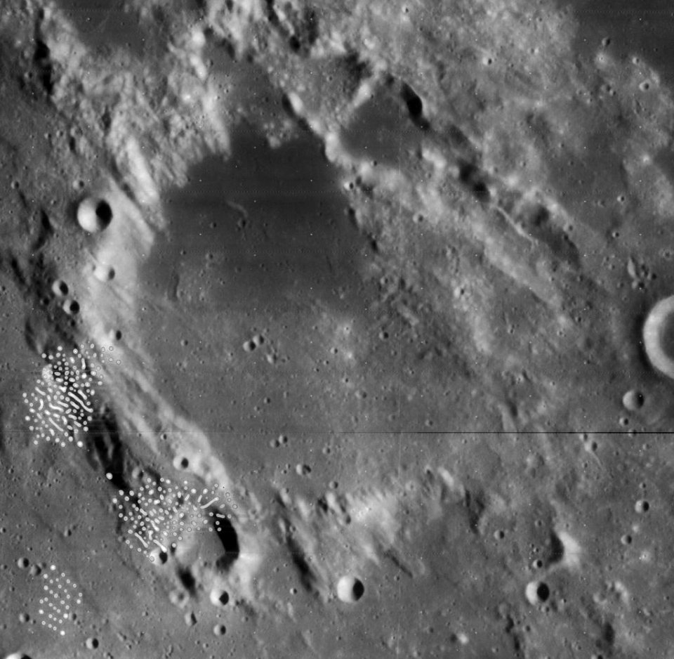 Julius Caesar crater 4090 h1 4090 h2