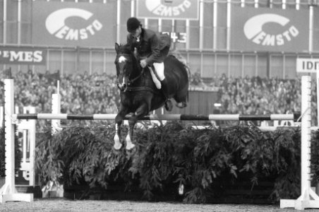 Jumping Amsterdam in RAI 9, 10 Schockemohle in aktie, Bestanddeelnr 928-2488
