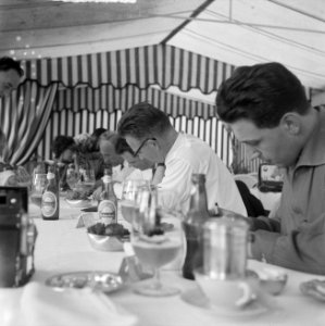 Josephine Baker in Kasteel Les Milandes Diner, Bestanddeelnr 912-6494