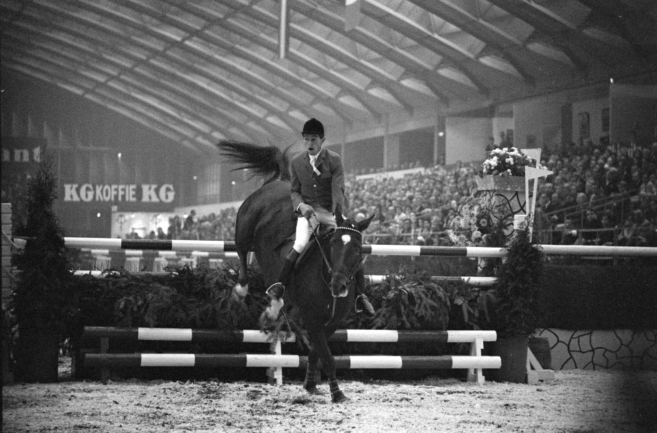 Jumping Amsterdam Seamus Hayers (Ierland) in aktie, Bestanddeelnr 921-8228
