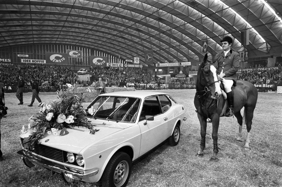 Jumping Amsterdam winnaar grote prijs van Nederland, Harvey Smith met gewonnen, Bestanddeelnr 927-5580