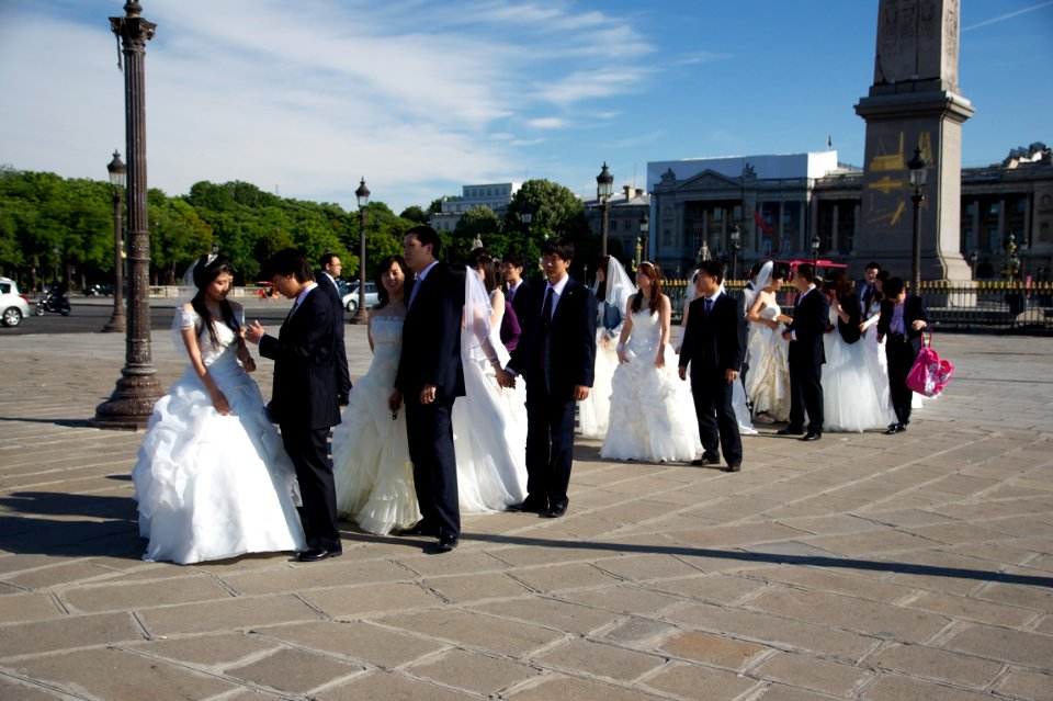 Just married place de la Concorde