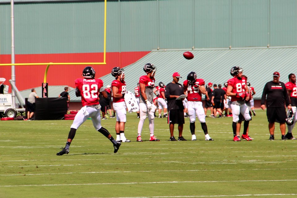 Joshua Perkins catching a pass 2016 02
