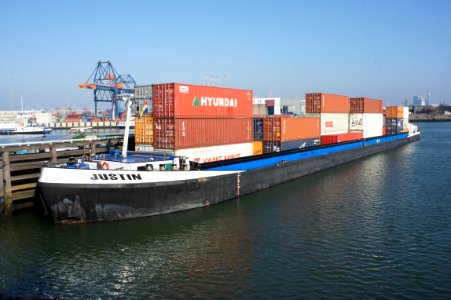 Justin ENI 02328794, Hartelhaven, Port of Rotterdam, pic1