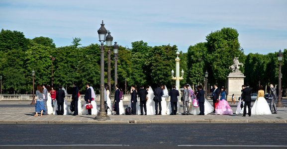 Just married place de la Concorde 2