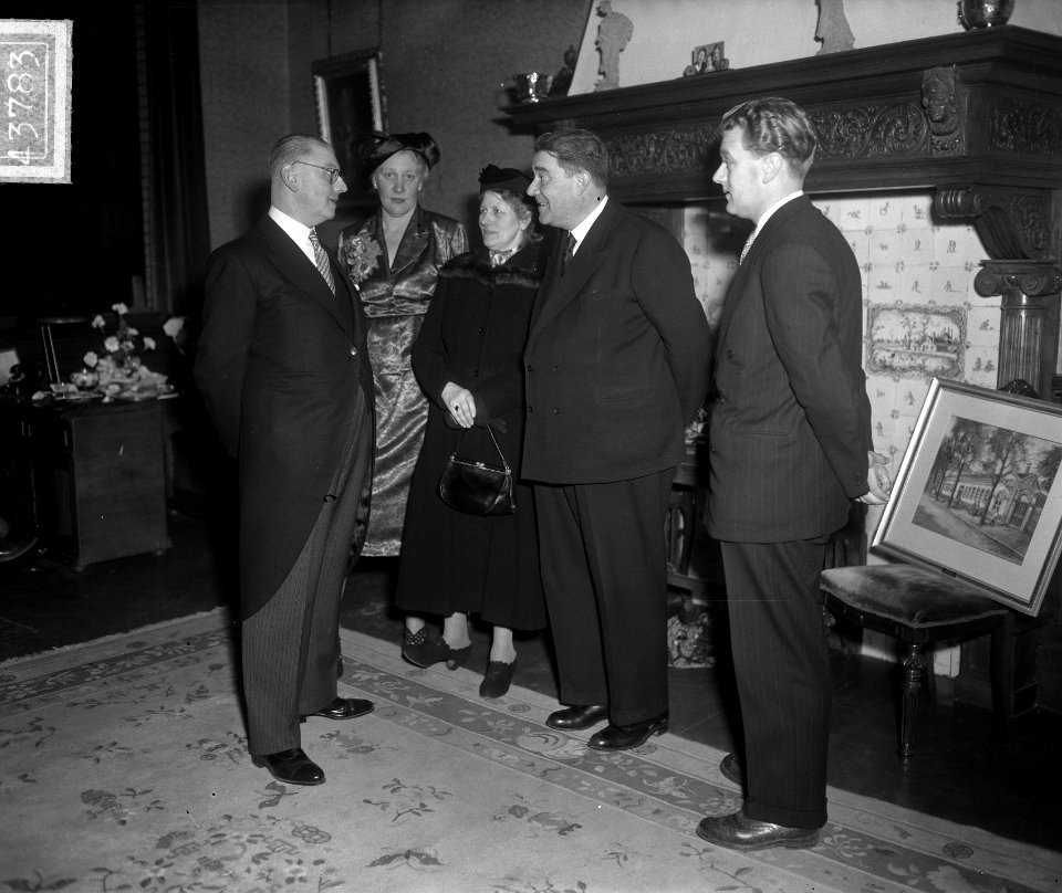 Jubileum A.W. Sijthoffs Uitgeversmaatschappij te Leiden. Receptie, Bestanddeelnr 904-3783