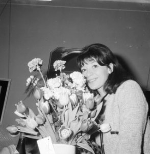 Juliette Greco in het Amstelstation, Bestanddeelnr 913-4434