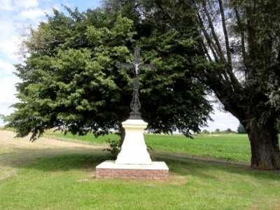 Jussy (Aisne) croix de chemin (en fer)