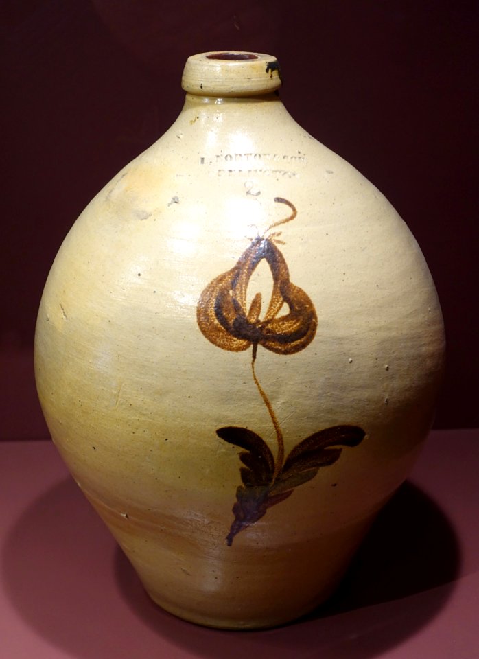Jug, Luman Norton & Son Pottery, 1833-1840, salt-glazed stoneware with ochre slip decoration - Bennington Museum - Bennington, VT - DSC09041