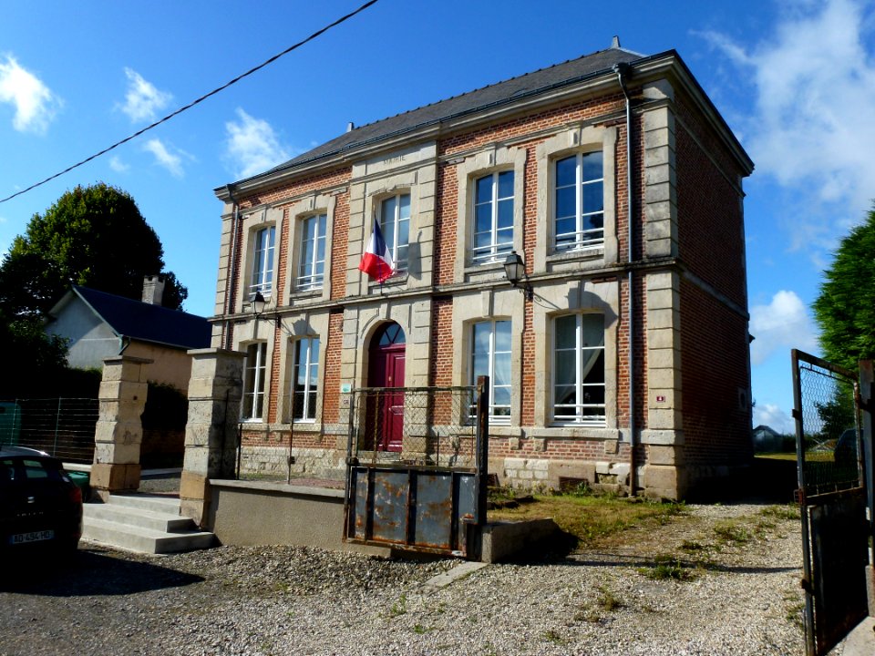 Justine-Herbigny (Ardennes) mairie Herbigny