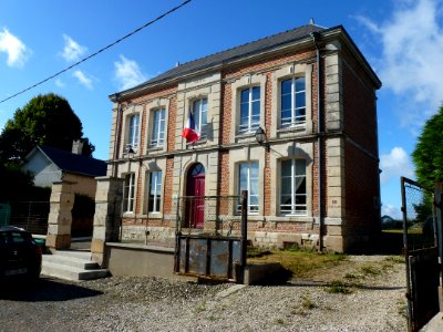 Justine-Herbigny (Ardennes) mairie Herbigny