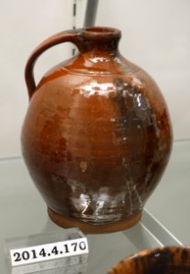 Jug, Connecticut, 1840-1860, lead-glazed redware, item HD 2014.4.170 - Flynt Center of Early New England Life - Deerfield, Massachusetts - DSC04083