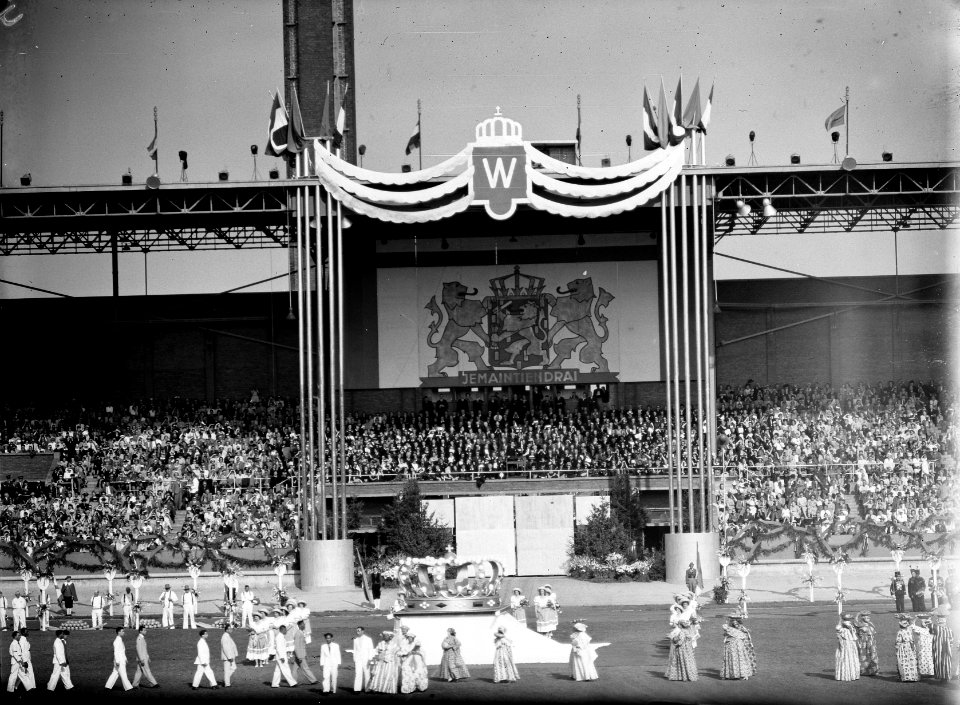Jubileumspel In Neerlands Tuin in het Olympisch Stadion in Amsterdam, naar ide, Bestanddeelnr 900-0045