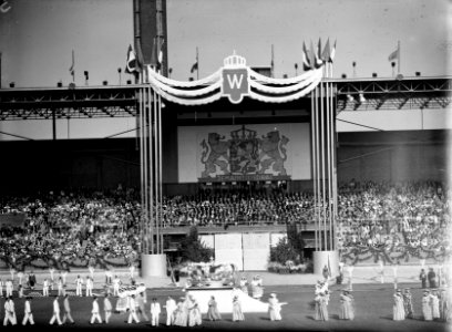 Jubileumspel In Neerlands Tuin in het Olympisch Stadion in Amsterdam, naar ide, Bestanddeelnr 900-0045
