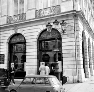 Juwelier Boucheron aan de Place de Vendôme, Bestanddeelnr 254-0326