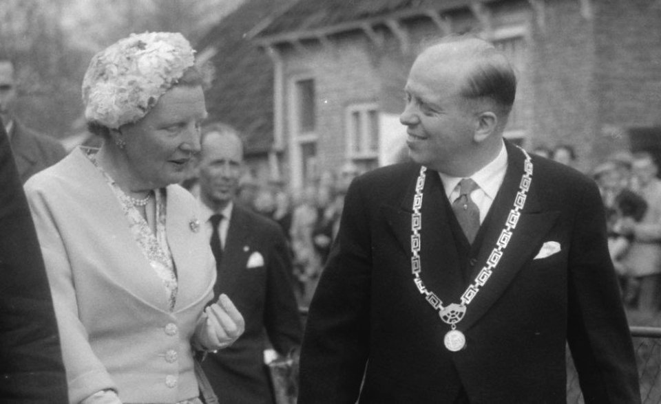 Juliana met H.W.K. Huyssen van Kattendijke