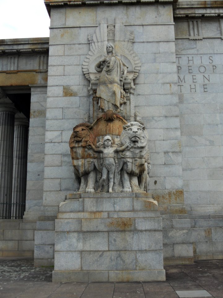 Justice, Shrine of Remembrance-20180726-024