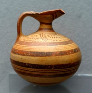 Jug, Mycenaean Greece, 14th century BC, L 23 - Martin von Wagner Museum - Würzburg, Germany - DSC05622