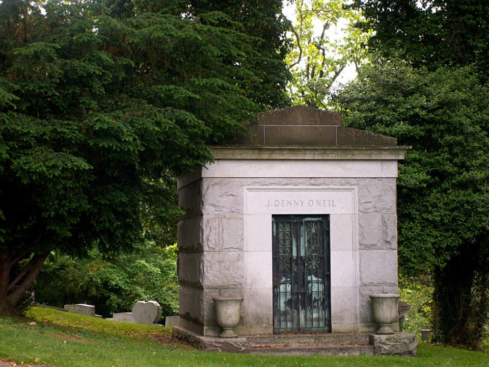 J. Denny O’Neil Mausoleum, McKeesport and Versailles Cemetery, 2015-05-25, 02