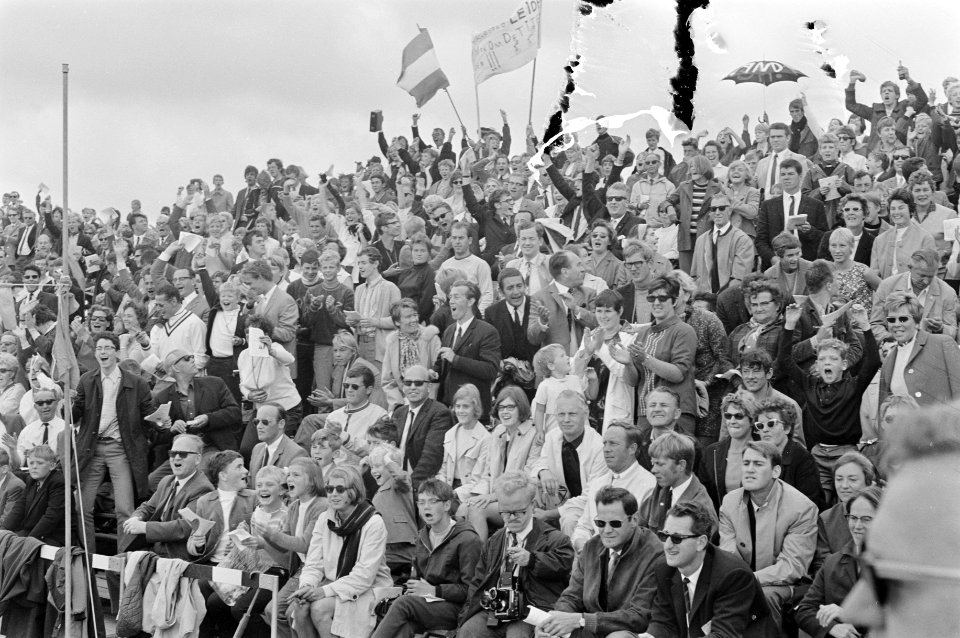Juichend publiek, Bestanddeelnr 921-5632