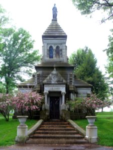 J. B. Ford Mausoleum, Allegheny Cemetery, 2015-05-16, 01