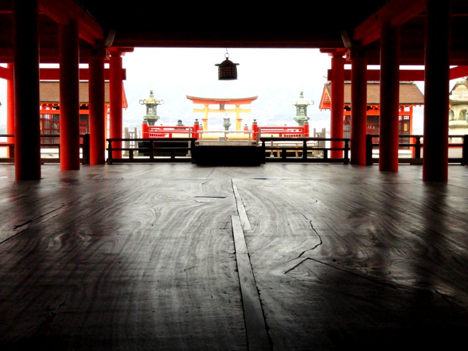 Itsukushima Shinto Shrine - DSC01918