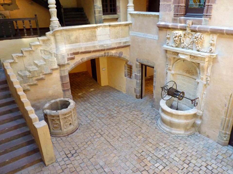 Middle ages medieval pierre