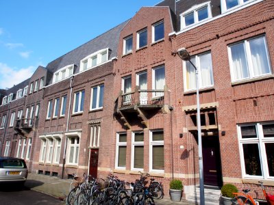 J J Viottastraat 38 en verder