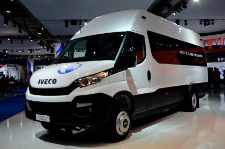 Iveco Daily 2014 Minibus. Free image Spielvogel