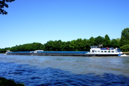 Iven I - ENI 02332226 & Iven II - ENI 02332227, Amsterdam-Rijn kanaal, pic1