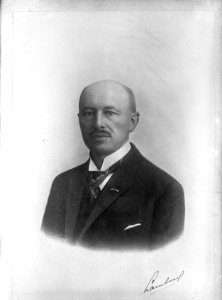 J.M.J.H. Lambooy, minister van Oorlog Defensie (1925-1929), Bestanddeelnr 935-3454