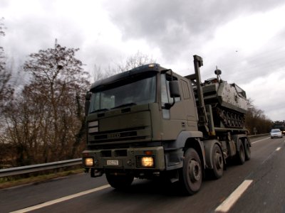 Iveco EuroTrakker Cursor 90235 with AIFV-B 74241 pic4