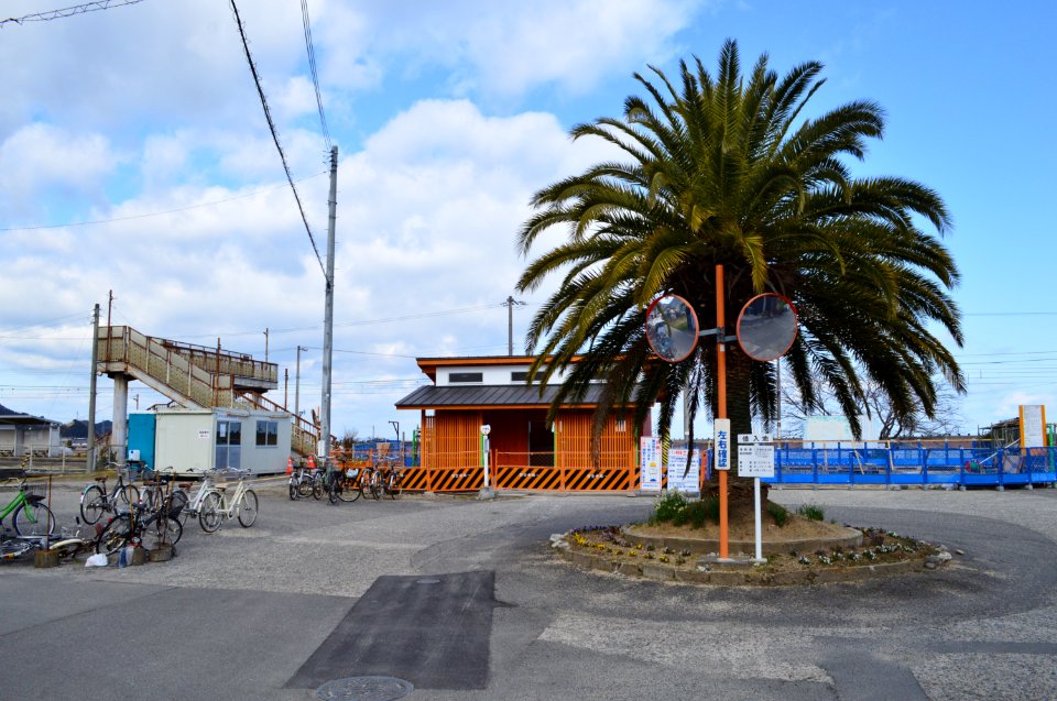 Iyo-Miyoshi Station, ekisha-1